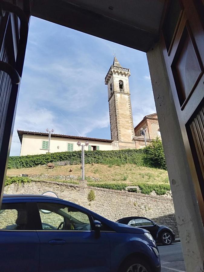 La Casa Di Elisa Lägenhet Vinci Exteriör bild